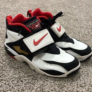 Nike Air Diamond Turf 2010 Deion Sanders